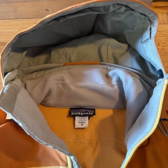 Patagonia 2 Tone Winter Ski Jacket - Picture 5 of 8